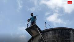 यूपी के गोंडा में पानी की टंकी पर चढ़ा युवक, दबंगों ने घर के रास्ते पर किया था कब्जा