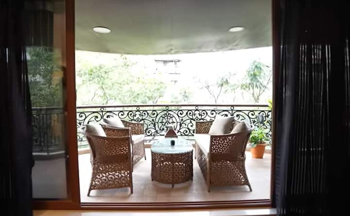 There are many big balconies in the actress' house. Where the seats area has also been built.