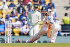Virat Kohli: নির্বাচকদের বিপক্ষে গিয়ে কোহলির টেস্ট কেরিয়ার বাঁচিয়েছিলেন ধোনি, সহবাগ! অজানা গল্প শোনালেন বীরু