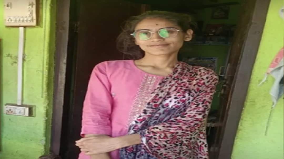Bhiwani Manisha Murder Case: टीचर मनीषा हत्याकांड में आया नया मोड़, सुसाइड या मर्डर? जांच ने उठाए नए सवाल bhiwani teacher manisha murder case postmortem report reveals suicide investigation updates Bhiwani Manisha Murder Case: टीचर मनीषा हत्याकांड में आया नया मोड़, सुसाइड या मर्डर? जांच ने उठाए नए सवाल