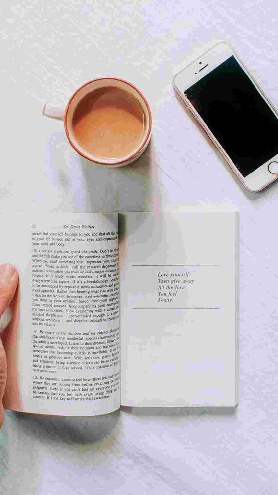 मीठा खाने के बाद चाय फीकी क्यों लगती है?