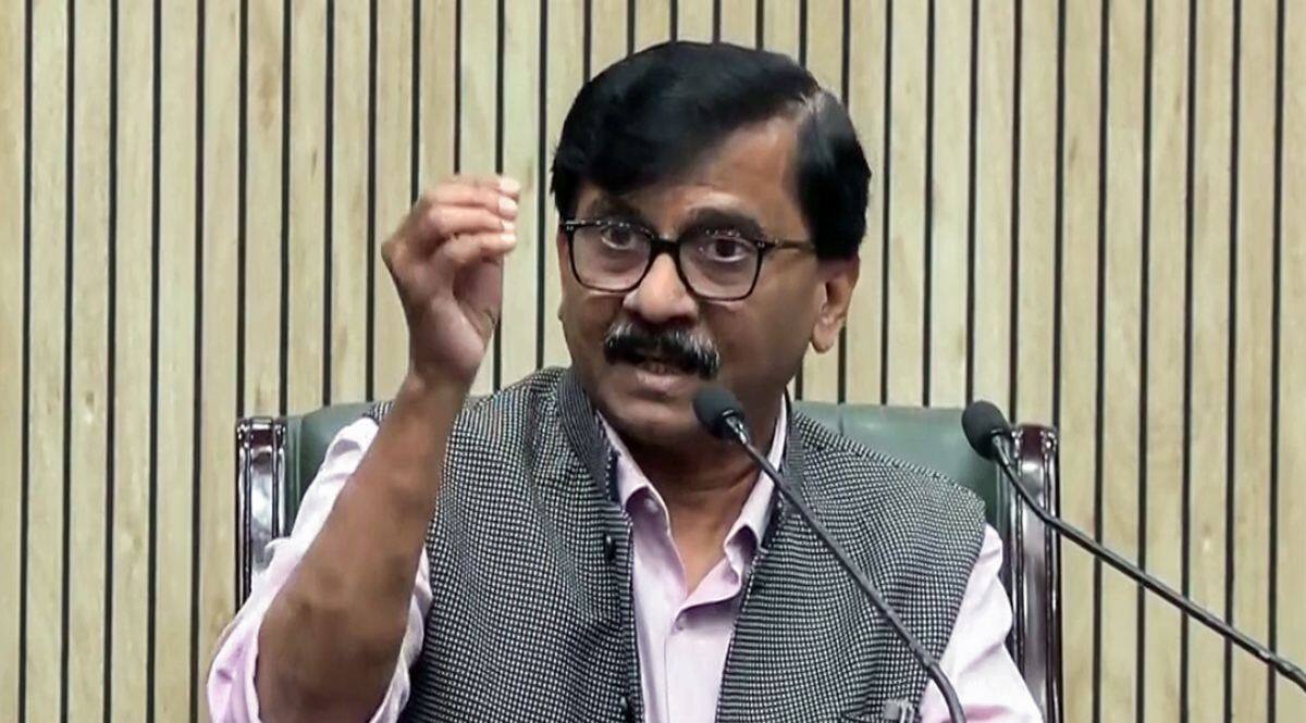 'एक्टर पर 41 लोगों की हत्या का केस दर्ज हो', करुर भगदड़ पर संजय राउत का बड़ा बयान