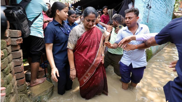 ‘A Good Sign…’: CM Rekha Gupta Says Standing In Knee-Deep Water In Delhi’s Yamuna Bazar Area