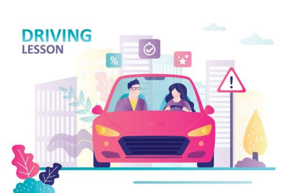 சென்னையில் இரு சக்கர வாகனம் ஓட்ட பயிற்சி கொடுக்கும் போது இளம் பெண்ணுக்கு பாலியல் சீண்டல்