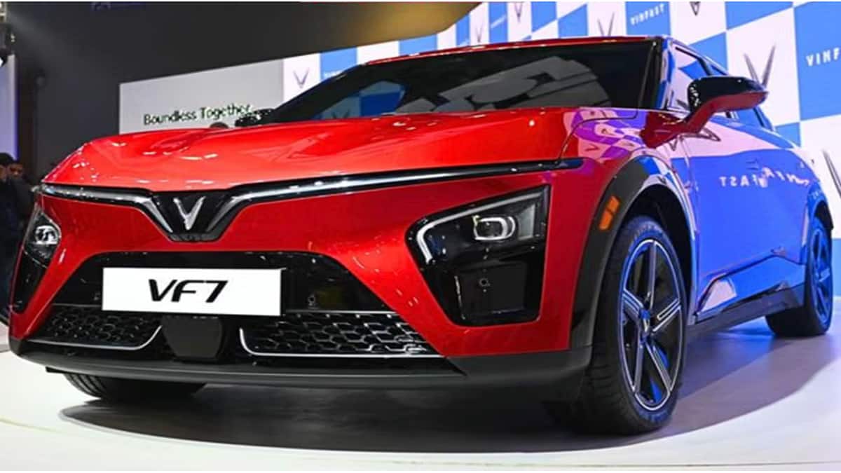 வின்ஃபாஸ்ட் லிமோ க்ரீன்: தூத்துக்குடியில் தயாராகும் 7 சீட்டர் எலெக்ட்ரிக் கார்! கியா-வை வீழ்த்த வருமா?