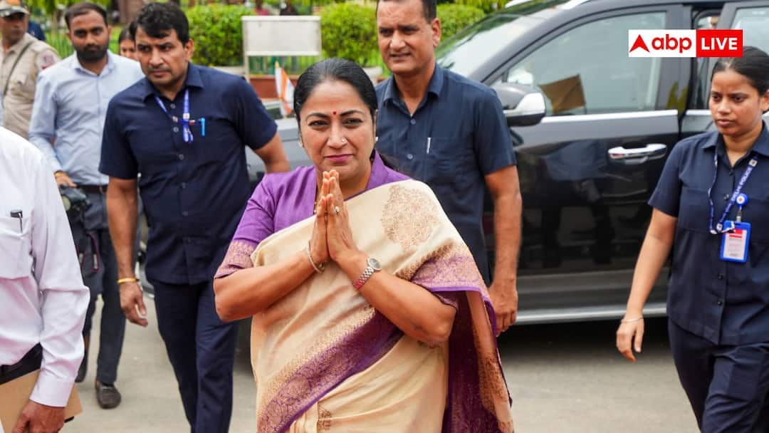 दिल्ली सीएम रेखा गुप्ता को कौन सी कैटेगरी की मिलती है सुरक्षा, कितने कमांडो रहते हैं तैनात delhi cm rekha gupta attack know what is z security how many commandos are deployed for delhi cm security दिल्ली सीएम रेखा गुप्ता को कौन सी कैटेगरी की मिलती है सुरक्षा, कितने कमांडो रहते हैं तैनात