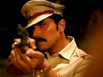 In the 2010 film Once Upon a Time in Mumbai, Randeep has played the role of Police Officer Agnihotri. In this gangster drama, he caught the attention of the people with his performance. At that time, he was called the actor to steal the scene because his presence was most visible among the big stars.