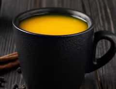 ਕਿਤੇ ਤੁਹਾਡੀ ਥਾਲੀ 'ਚ ਵੀ ਤਾਂ ਨਹੀਂ ਪੀਲਾ ਜ਼ਹਿਰ! ਇਦਾਂ ਕਰੋ ਨਕਲੀ ਅਤੇ ਅਸਲੀ ਹਲਦੀ 'ਚ ਫਰਕ