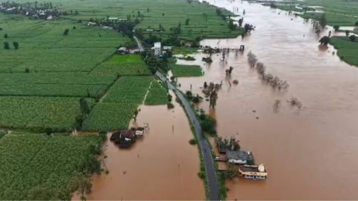 अलमट्टी धरणाचा विसर्ग आज 20 ऑगस्ट रोजी सकाळी 9 वाजल्यापासून 2 लाख क्यूसेक्स वरुन  2 लाख 50 हजार क्यूसेक्स करण्यात आला आहे..