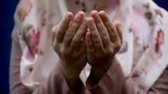 Muslim Prayer: इस देश में जुमे की नमाज न पढ़ने पर होगी 2 साल की जेल! भरना पड़ेगा 61 हजार का जुर्माना