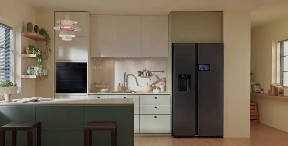 fridge is useless without these features do check before buying a new one आज के समय में इन फीचर्स के बिना बेकार है फ्रीज, नया लेने से पहले जरूर करें पड़ताल