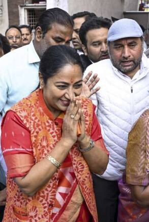 ਮੁੱਖ ਮੰਤਰੀ 'ਤੇ ਹੋਇਆ ਹਮਲਾ, ਜਾਣੋ ਵਿਅਕਤੀ ਨੇ ਕਿਉਂ ਮਾਰਿਆ ਥੱਪੜ...?