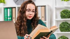 Cambridge University: Delulu, Skibidi, Tradwife-এর মতো শব্দও এবার কেমব্রিজ ডিকশনারিতে, প্রভাব নেট দুনিয়ার!