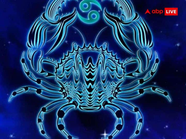 कर्क राशि (Cancer)- शुक्र आपकी ही राशि में गोचर कर रहे हैं, जिससे कि यह समय कर्क राशि वालों के लिए बहुत लकी रहने वाला है. इस दौरान आप जीवन का भरपूर आनंद उठाएंगे. घर पर सुख-सुविधा से जुड़ी चीजें आ सकती है. धन संबंधी मामले में भी लाभ की उम्मीद है.