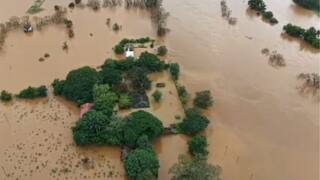 Kolhapur Rain Update: पंचगंगा नदीचे उगमस्थान प्रयाग चिखलीला पुराच्या पाण्याचा वेढा; नदीने इशारा पातळी ओलांडली