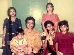 தமிழ் சினிமா பிரபலங்களின் ஃபேமிலி போட்டோ பாத்திருக்கீங்களா..இதோ பாருங்க