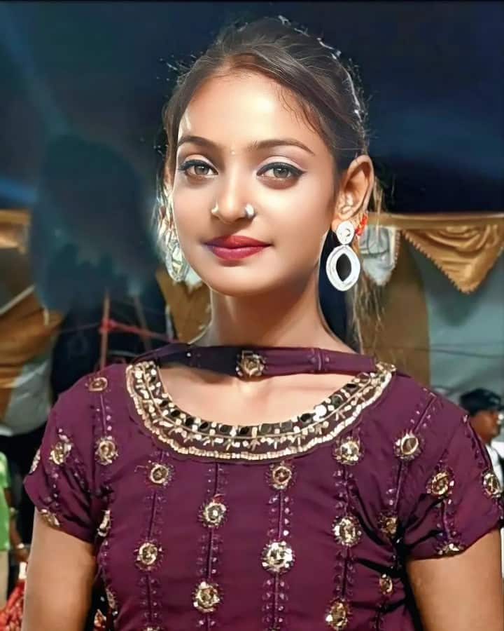 डेब्यू फिल्म में मोनालिसा के साथ राजकुमार राव के भाई अमित राव भी नजर आएंगे.