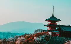 ਜਪਾਨ ਜਾਣਗੇ ਪੀਐਮ ਮੋਦੀ, ਜਾਣੋ 10 ਹਜ਼ਾਰ 'ਚ ਤੁਸੀਂ ਕੀ-ਕੀ ਕਰ ਸਕਦੇ ਖਰੀਦਦਾਰੀ?