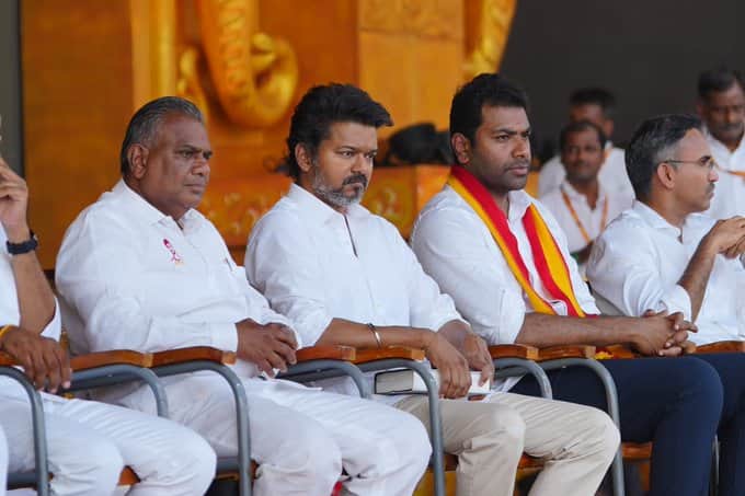 இந்த மாநாட்டில் அக்கட்சியின் தலைவர் விஜய் ஏராளமான விஷயங்களைப் பேசினார்.