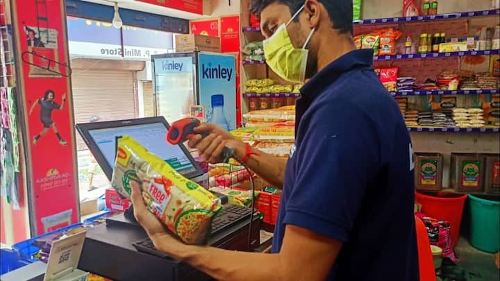 It is clear under the Consumer Rights Act that forced personal information cannot be obtained from the person who shop. Details like mobile number can only be shared on the customer's will. If pressure is made in a mall like this. So this is wrong and the customer can complain.