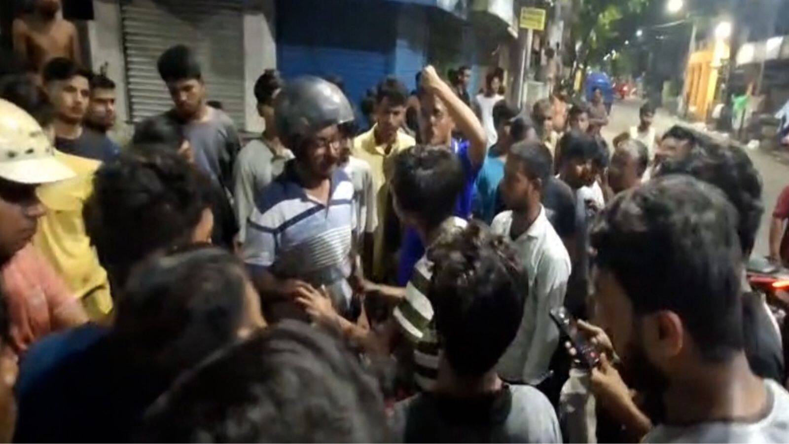 Calcutta University: 'বাংলায় কথা বলায়' কলকাতা বিশ্ববিদ্যালয়ের হস্টেলের ছাত্রদের 'ছুরি, বন্দুকের বাঁট, হকি স্টিক দিয়ে মার' ! আহত অন্তত ১০ জন পড়ুয়া