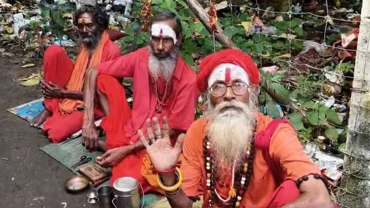 রাত পোহালেই শুরু হবে কৌশিকী অমাবস্যা। তারাপীঠে চলছে শেষ মুহূর্তে প্রস্তুতি। নিরাপত্তায় নিযুক্ত থাকবেন পুলিশের ৫০০ আধিকারিক-সহ ১৫০০ জন পুলিশকর্মী এবং ২০০০ সিভিক কর্মী।  আগামীকাল শুরু হবে কৌশিকী অমাবস্যা। তারাপীঠে  প্রস্তুতি তুঙ্গে।  