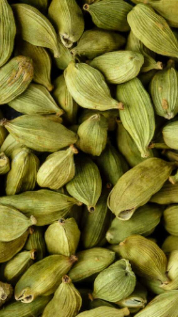 किन लोगों को रोज एक इलायची जरूर खानी चाहिए?