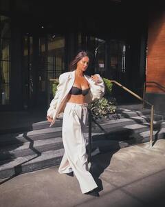 क्यूट ही नहीं बेहद ग्लैमरस हैं दिशा पटानी, एक्ट्रेस की ये 10 सबसे खूबसूरत तस्वीरें देख आप भी यही बोलेंगे