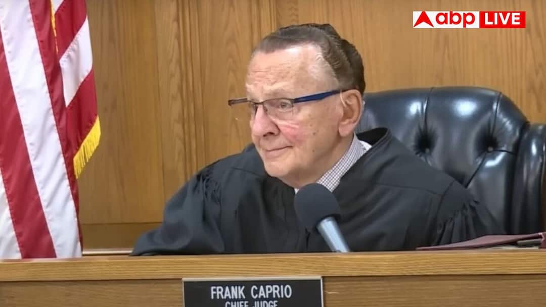 Frank Caprio Passes Away How Deadly Was the Pancreatic Cancer That Took His Life पैंक्रियाटिक कैंसर से अमेरिका के फेमस जज फ्रैंक कैप्रियो का निधन, जानें यह बीमारी कितनी खतरनाक?