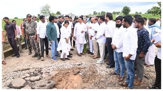 Adilabad Latest News: ఆదిలాబాద్ జిల్లా వర్షాలకు 6వేలకుపైగా ఎకరాల్లో పంట నష్టం- ప్రాథమిక అంచనాలపై మంత్రి జూపల్లి కీలక ప్రకటన 