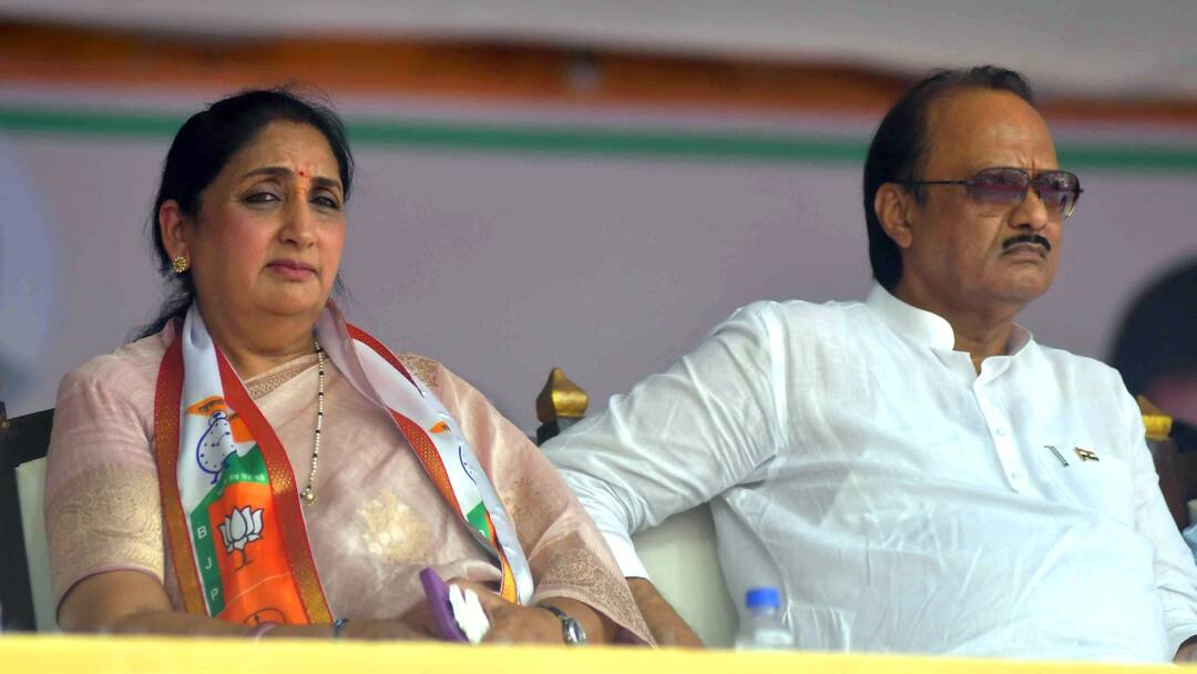 RSS की महिला शाखा के कार्यक्रम में दिखीं अजित पवार की पत्नी सुनेत्रा पवार, डिप्टी CM ने दिया ऐसा जवाब Ajit Pawarwife Sunetra Pawar seen in RSS program at Kangna Ranaut House ANN RSS की महिला शाखा के कार्यक्रम में दिखीं अजित पवार की पत्नी सुनेत्रा पवार, डिप्टी CM ने दिया ऐसा जवाब