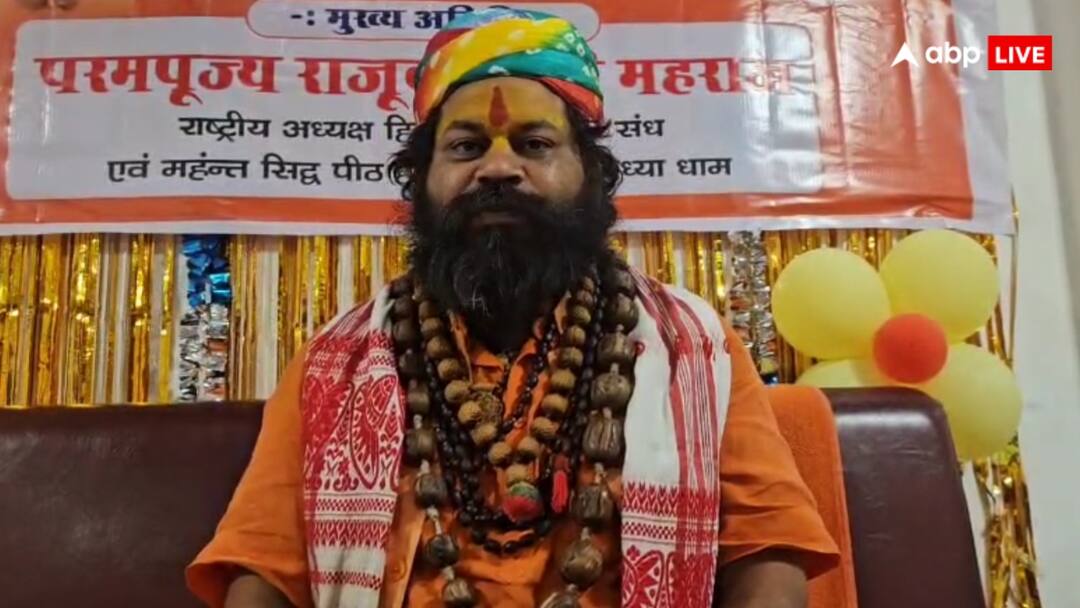 Hanuman gadhi mahant raju das spoke on swami prasad maurya and many issues ann 'वो जिंदा कैसे हैं, भगवान ही मालिक है', स्वामी प्रसाद मौर्य पर महंत राजू दास का फूटा गुस्सा