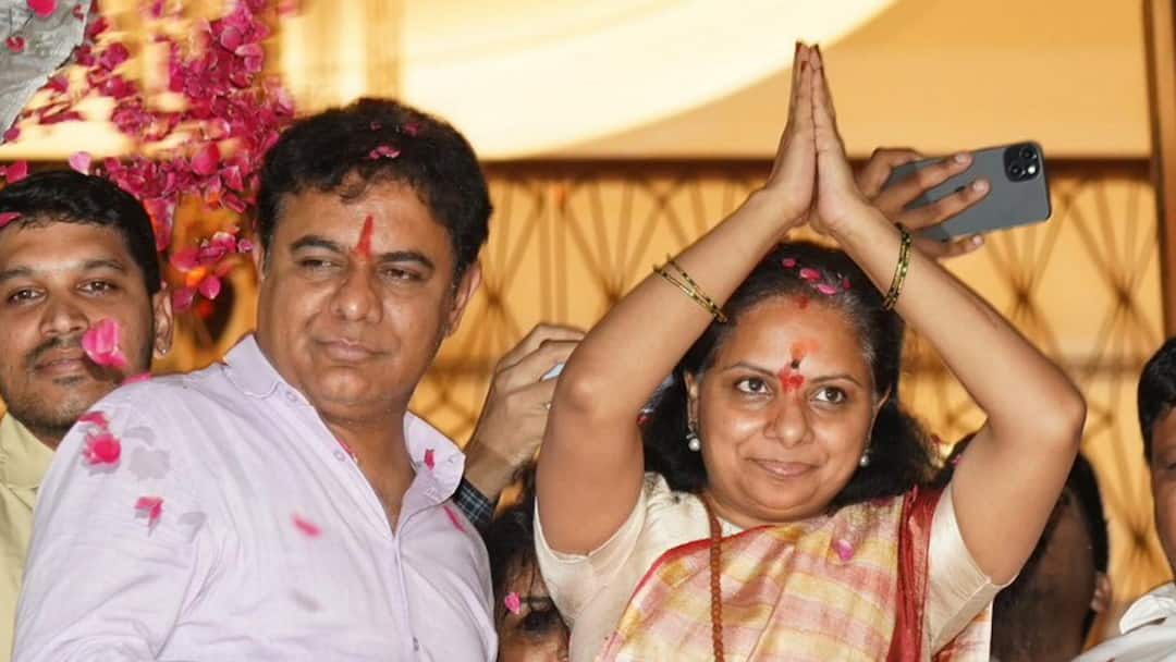 kavitha-brs-labour-wing-removal-expulsion-row-KTR-KCR-kt-rama-rao-fued-telangana-news ‘Conspirators Harassing Me’: Kavitha Fumes As BRS Removes Her From Labour Wing Post, Fueling Talk Of Her Expulsion
