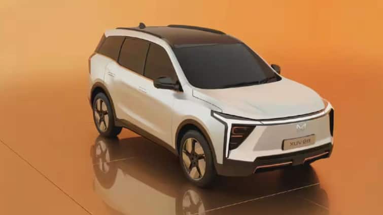 Mahindra XUV700 Facelift Spy Shot Indicates A Launch Is Happening Soon