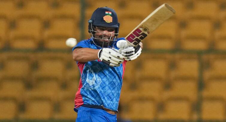 <div>Why Rinku Singh May Still Miss India's Playing-11 Despite Century</div>
