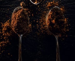 किचन से आ रही ही कचरे की बदबू? तो तुरंत ही आजमाएं ये 6 आसान से हैक्स