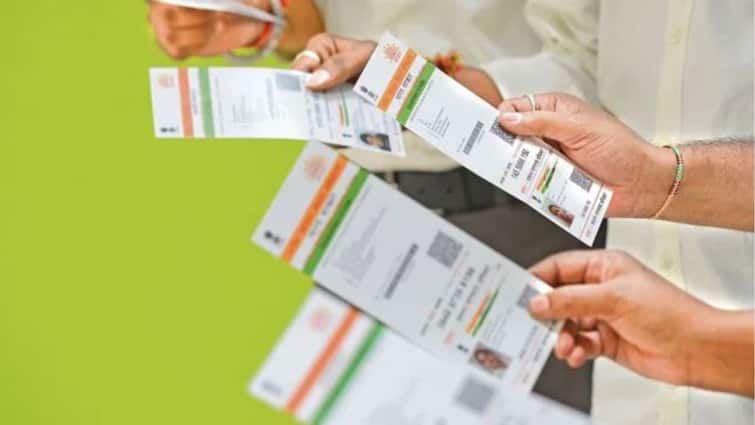 SC Allows Aadhaar As 12th Document For Bihar Voter Roll Revision, Clarifies It’s Not Proof Of Citizenship