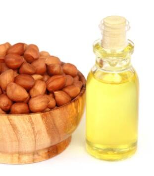 ਮੂੰਗਫਲੀ ਦੇ ਤੇਲ ਨਾਲ ਬਣੇ ਖਾਣੇ ਦੇ ਗਜ਼ਬ ਫਾਇਦੇ, ਦਿਲ ਦੀ ਸਿਹਤ ਤੋਂ ਲੈ ਕੇ ਸਕਿਨ ਦੇ ਲਈ ਰਾਮਬਾਣ