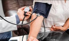 हल्के में न लें सिरदर्द, इन 6 गंभीर बीमारियों को ओर करता है इशारा