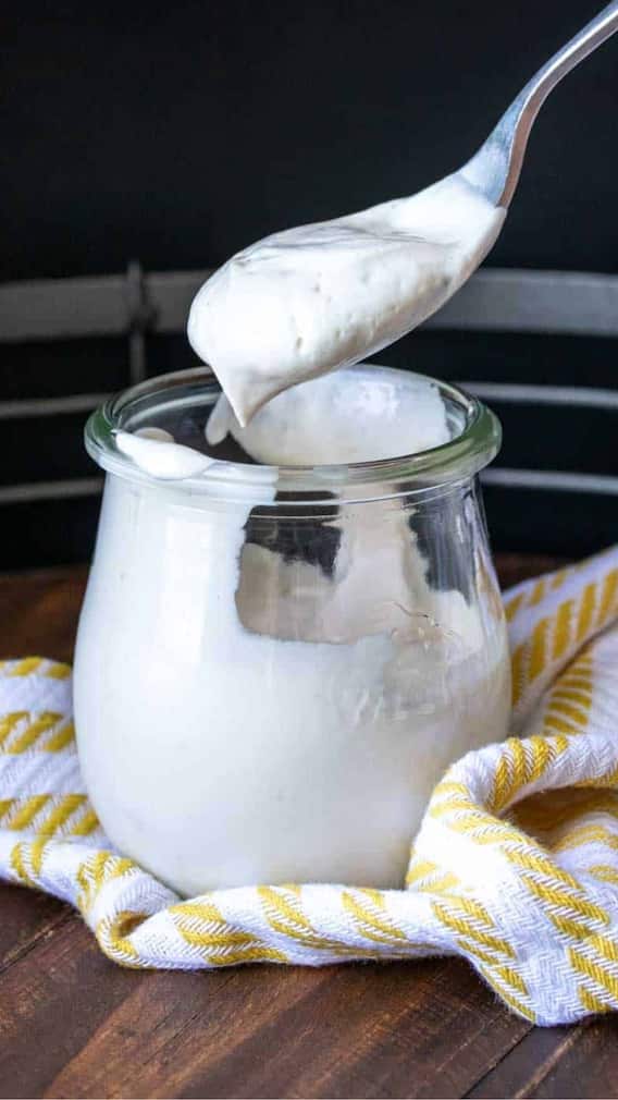 தயிர் உடன் சேர்த்து சாப்பிடக்கூடாத உணவுகள்; முழு பட்டியல்!