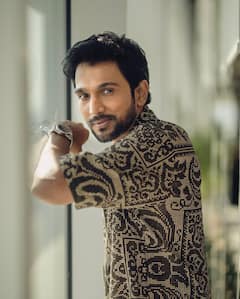 कहा गया था 'हीरो मटीरियल नहीं हो', आज करोड़ों दिलों में राज करते हैं प्रतीक गांधी