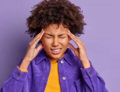 ਸਿਰਦਰਦ ਨੂੰ ਭੁੱਲ ਕੇ ਵੀ ਨਾ ਕਰੋ ਨਜ਼ਰਅੰਦਾਜ਼, ਇਨ੍ਹਾਂ 5 ਗੰਭੀਰ ਬਿਮਾਰੀਆਂ ਦਾ ਹੋ ਸਕਦਾ ਸੰਕੇਤ