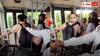 ड्राइवर ने तो भाई का दिन बना दिया! बस में एक हरकत से लड़के के जागे अरमान फिर बुझ भी गए- वीडियो वायरल
