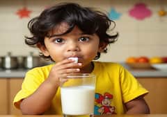 Full Cream or Toned Milk: બાળકને આ બંનેમાંથી કયું દૂધ આપવું વધુ હિતકારી, જાણો શું છે  એક્સ્પર્ટનો મત