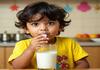 Full Cream or Toned Milk: બાળકને આ બંનેમાંથી કયું દૂધ આપવું વધુ હિતકારી, જાણો શું છે  એક્સ્પર્ટનો મત