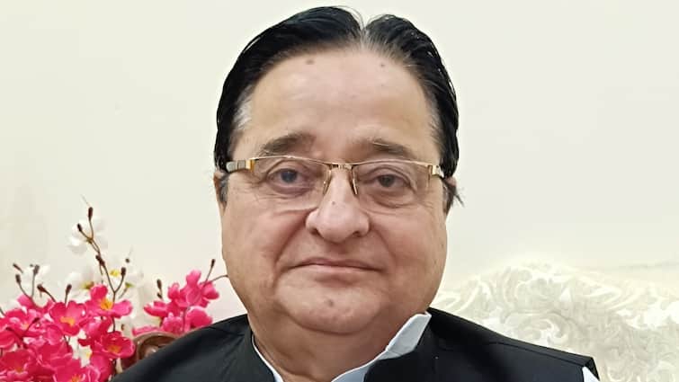 Samajwadi Party leader ST Hasan demand Changing Name of Meat companies After Band Baja Controversy ANN बैंड बाजे के बाद मीट कंपनियों के नाम बदलने की उठी मांग, सपा नेता एसटी हसन ने साधा निशाना