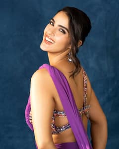 Kavya Thapar: శారీలో ఇస్మార్ట్ బ్యూటీ - చూపులతోనే కట్టి పడేస్తోన్న అందాల 'కావ్య' సొగసు చూడతరమా