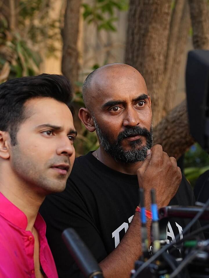 This is the third film of Varun Dhawan with Shashank Khaitan. Earlier, both of them worked together in 'Humpty Sharma Ki Dulhania' and 'Badrinath Ki Dulhania'. Both these films also earned bumper at the box office and proved to be a super hit. In such a situation, fans are also expecting a lot of expectations about this film.