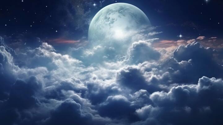 রাতের আকাশে একমাত্র চাঁদকেই স্পষ্টভাবে দেখা যায়। মহাজাগতের সবকিছুর মধ্যে পৃথিবীর উপগ্রহটিই আমাদের সবচেয়ে কাছাকাছি অবস্থিত।