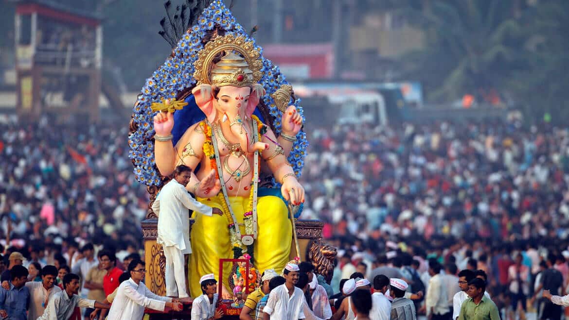 Vinayagar Chaturthi 2025: பக்தர்களே.. விநாயகர் சதுர்த்தியில் சாமி கும்பிட நல்ல நேரம் இதுதான் - நோட் பண்ணுங்க..